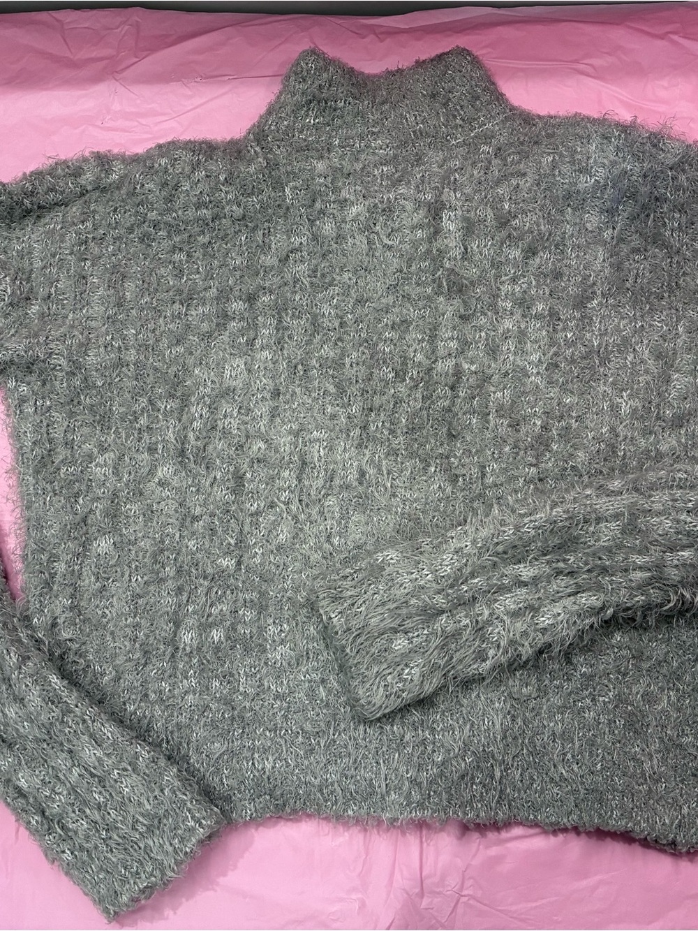 Candie’s Women’s Sweater Gray Silver Autumn Cozy Fuzzy NWOT Sz S